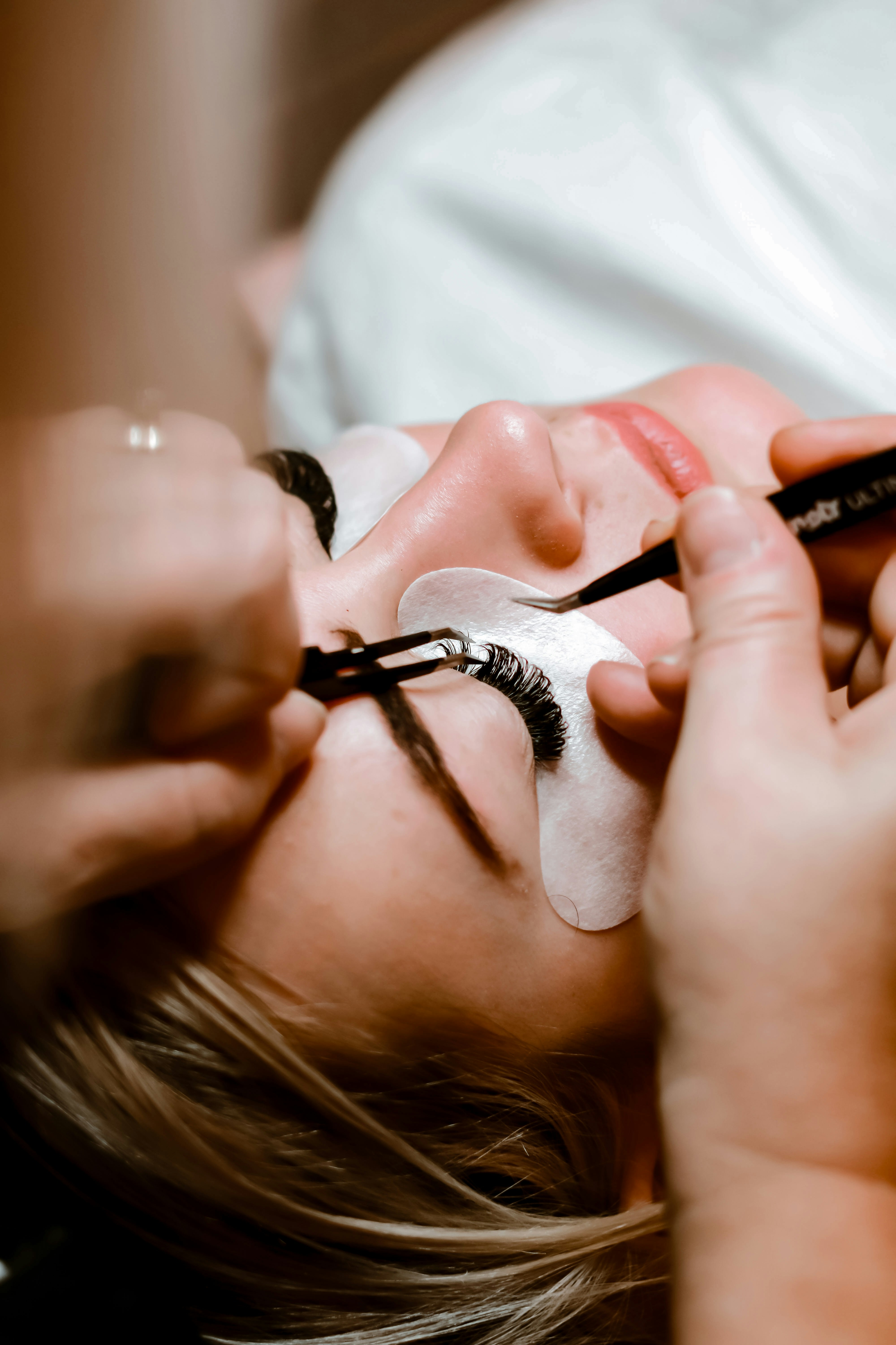 eyelash-extension